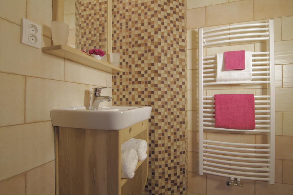 Pension U Lipy Bynovec Habitación foto